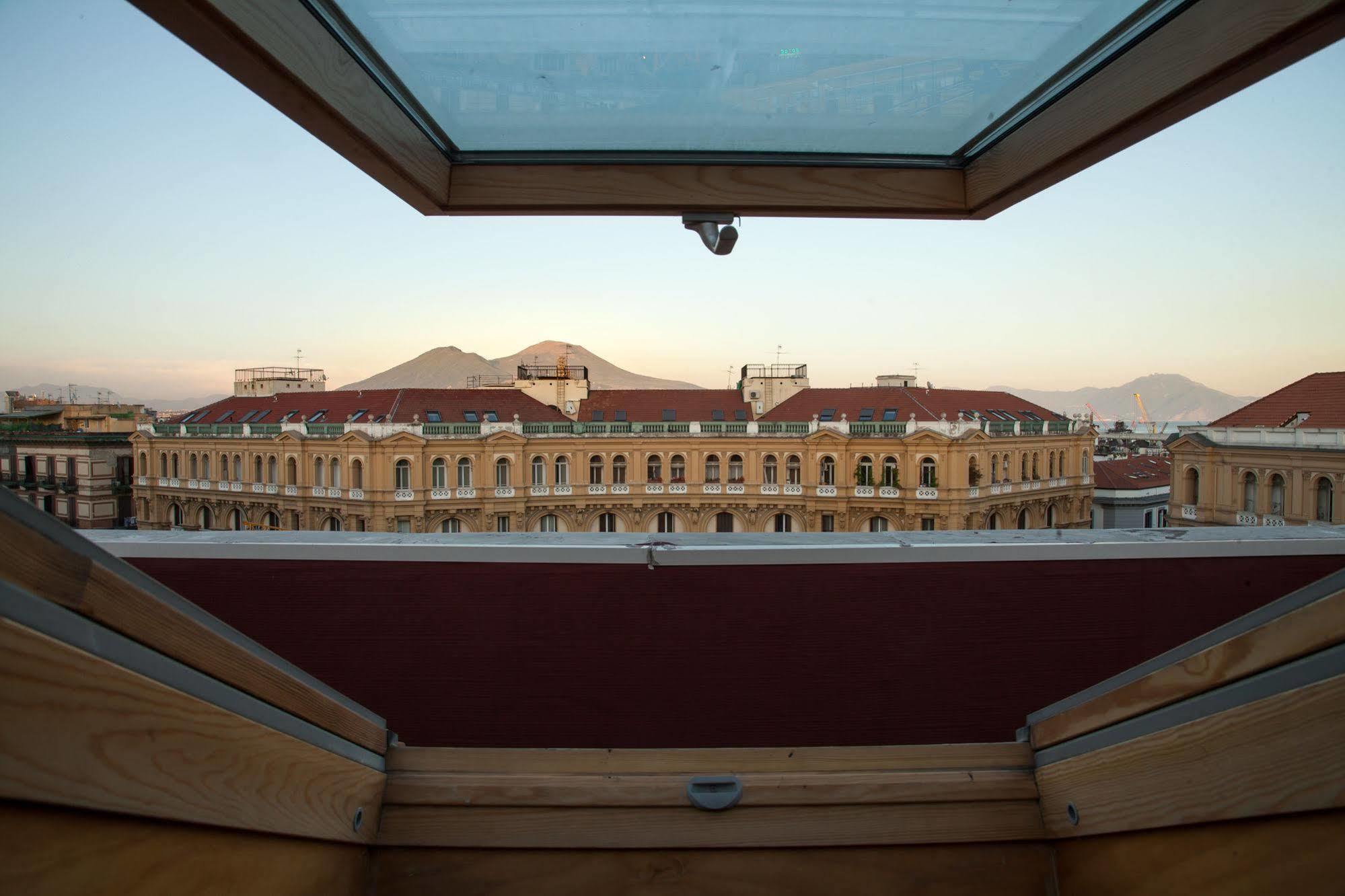 Caesar Napoli Hotel Eksteriør billede